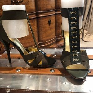 Bebe olive green stilettos